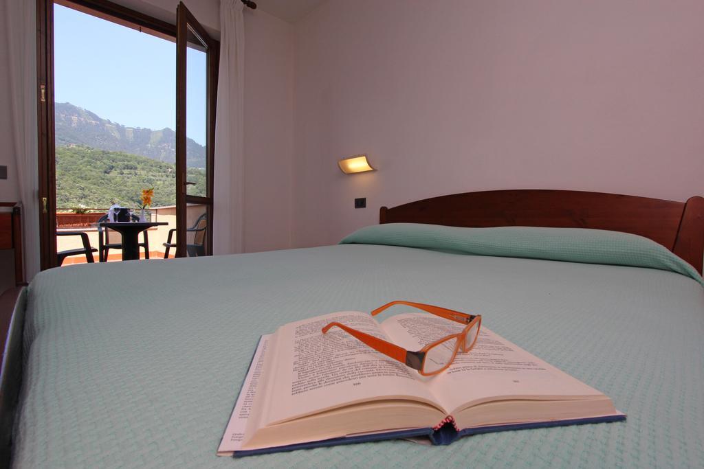 Hotel Garni Al Poggio Тиньяле Номер фото