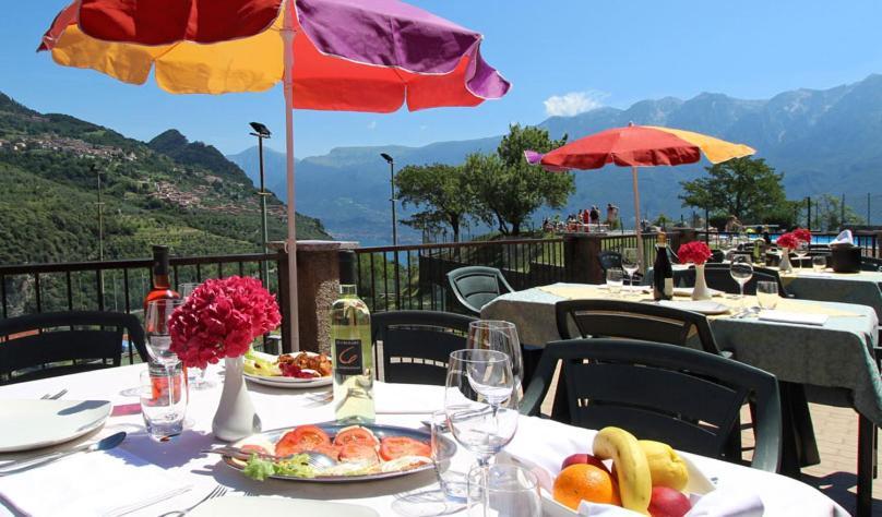 Hotel Garni Al Poggio Тиньяле Экстерьер фото